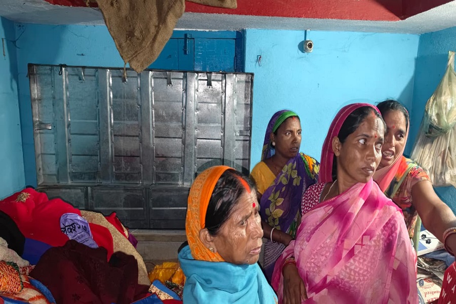 गिरिडीह के तिसरी में मिठाई दुकान संचालक के घर चोरी, 1 लाख नकद व 2 लाख के जेवर चुरा ले गए अपराधी
