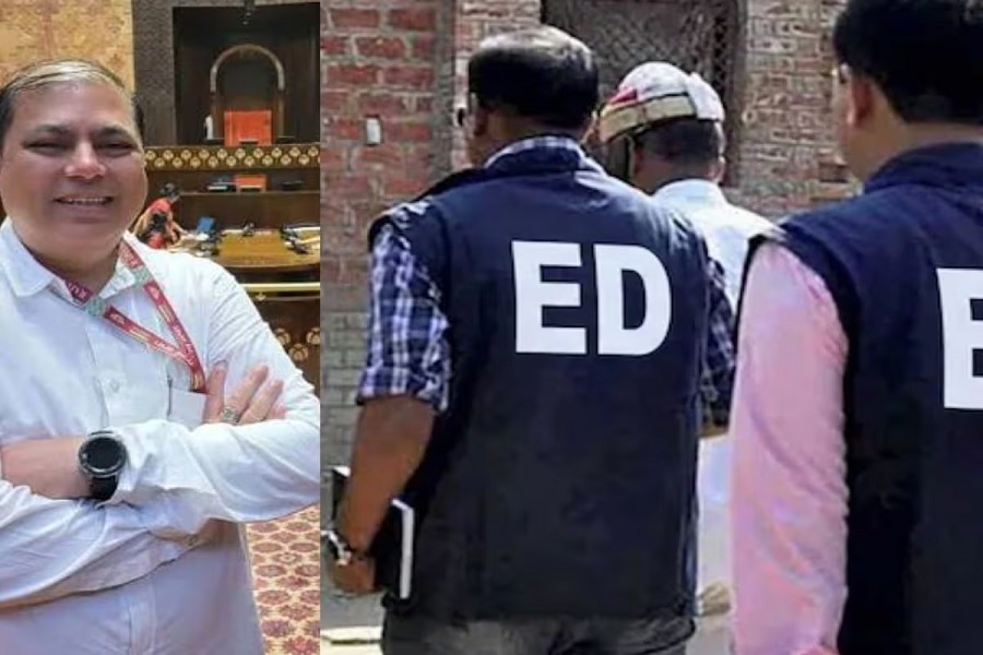 TMC सांसद नदीमुल हक से जुड़े 7 ठिकानों पर ED की छापेमारी, रांची में भी कार्रवाई