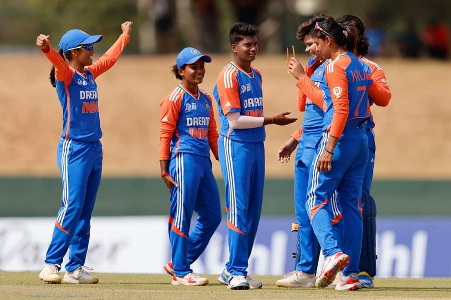 womens_asia_cup_team_photo.jpg