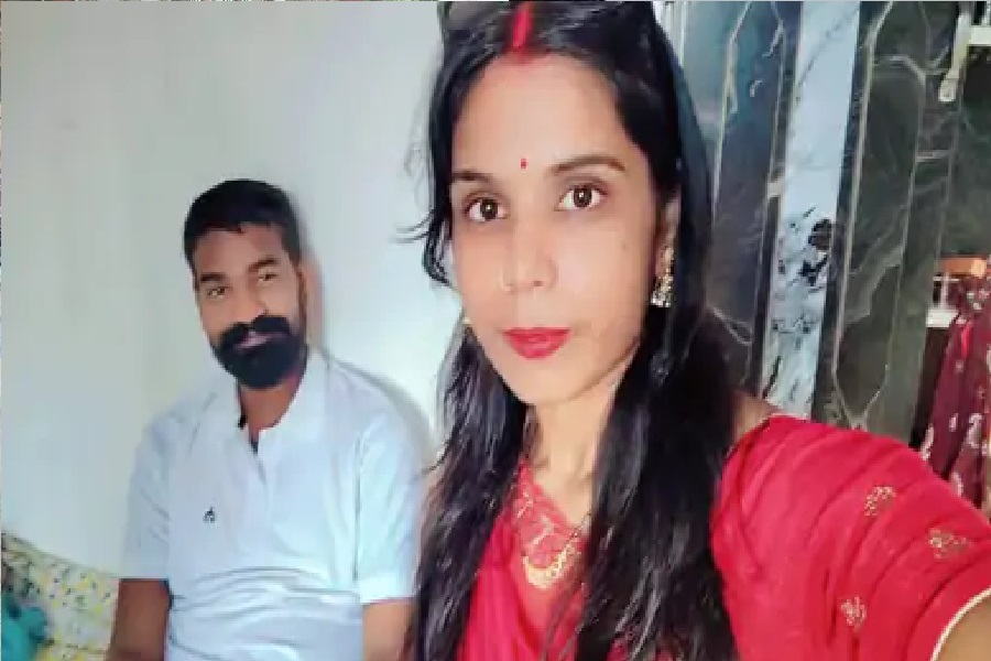 गोड्डा में विवाहिता की मौत, पति पर गला घोंटकर हत्या करने का आरोप