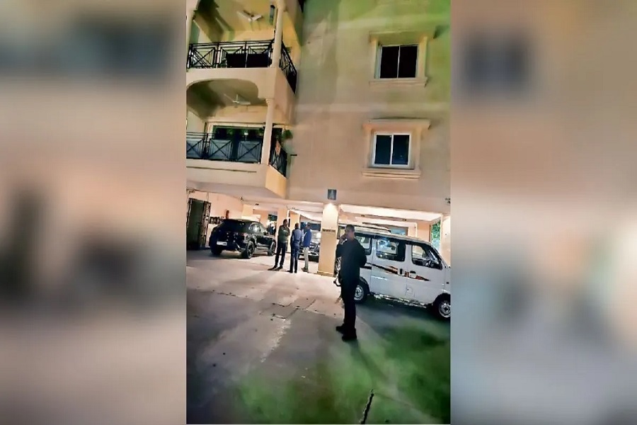 र््.jpg