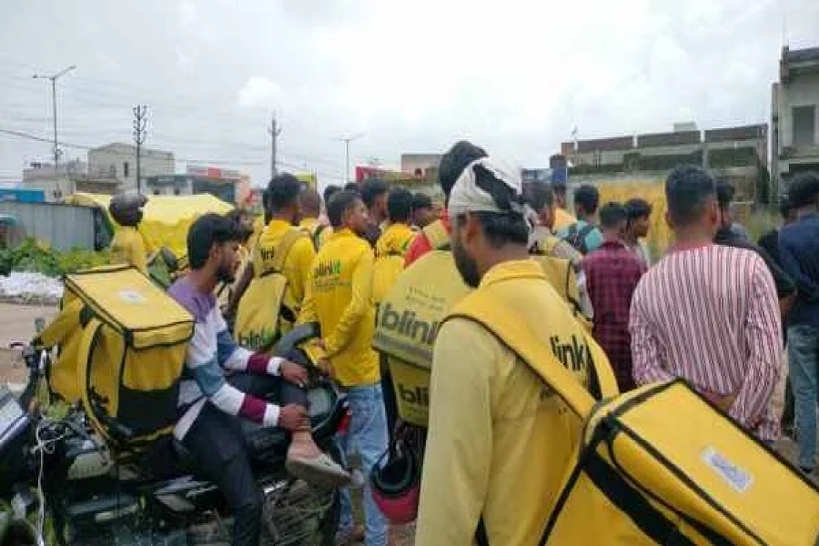 वतगलक.jpg
