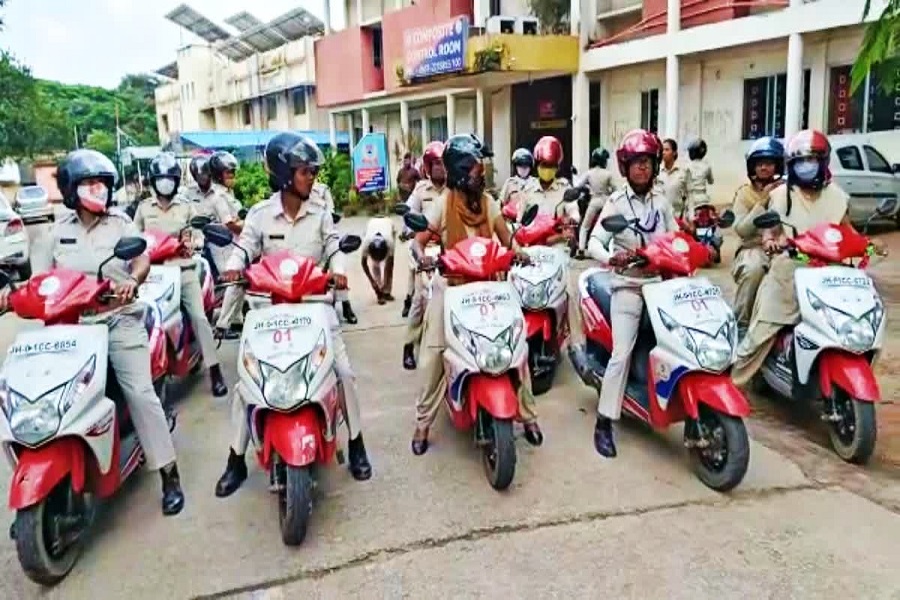 सहलेग1.jpg