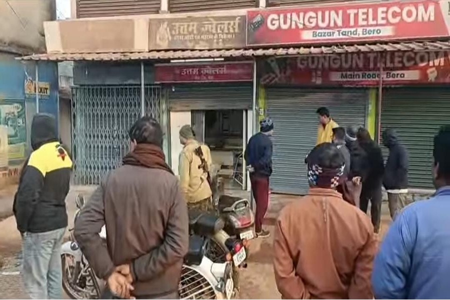 हूूो1.jpg