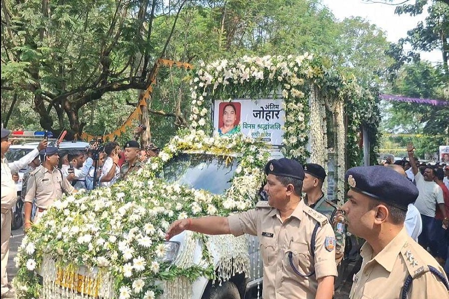 रूपी सोरेन का पार्थिव शरीर नेमरा रवाना, राजकीय सम्मान के साथ होगा अंतिम संस्कार