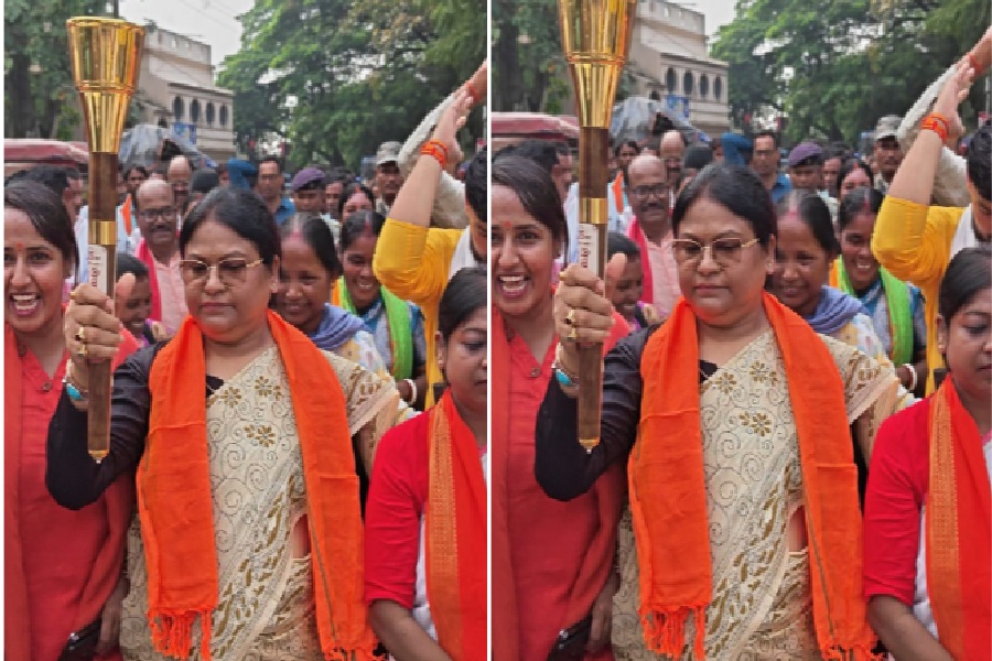 दुमका में नाबालिग के साथ हुई घटना पर भड़कीं सीता सोरेन, सांसद-विधायकों की चुप्पी पर उठाए सवाल